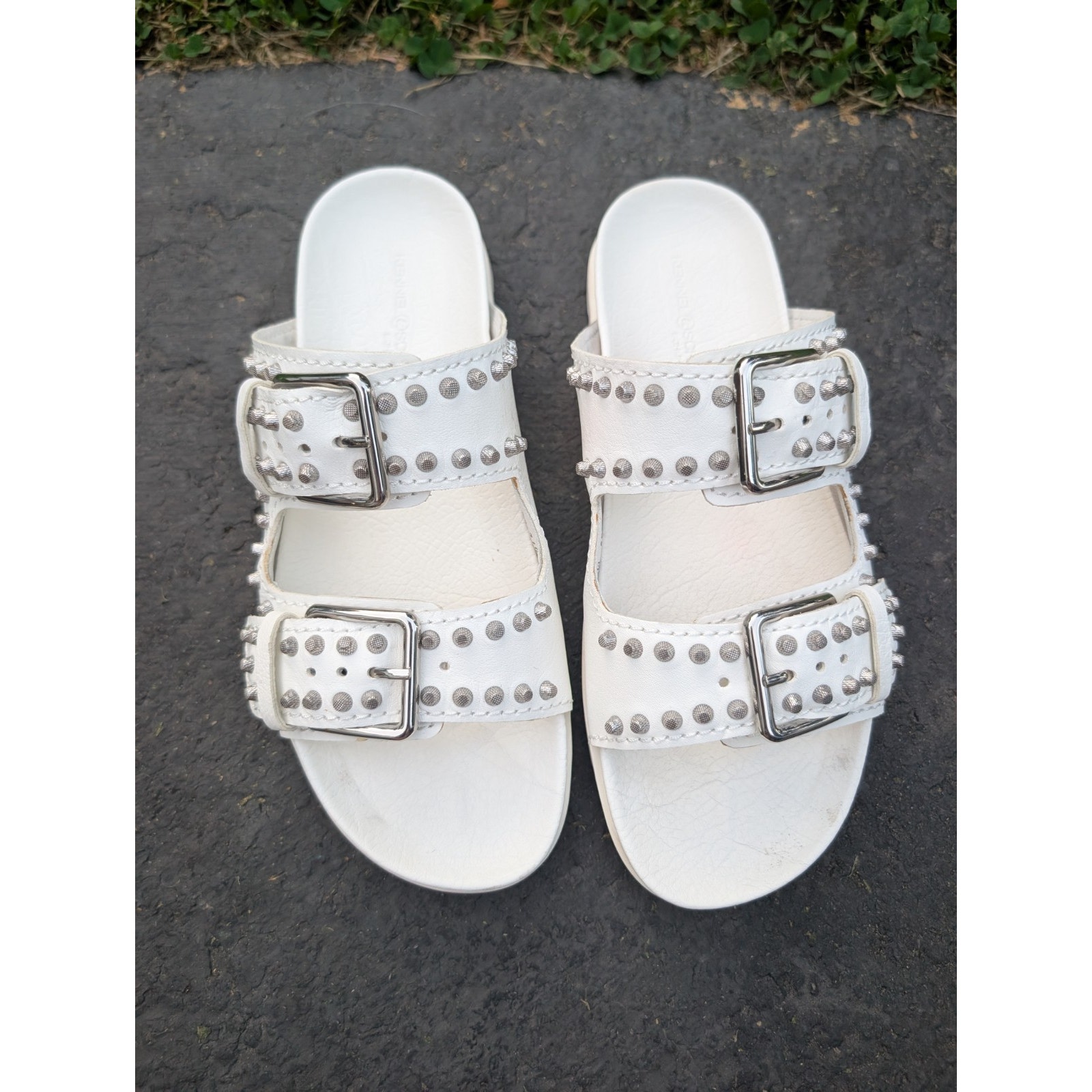 Kennel Schmenger Women's Studded Slides Sandals Sz 8 Natural Calf Milk Silver